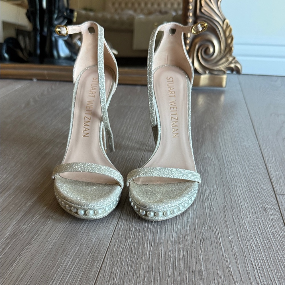 Stuart Weitzman Glittering Gold Heels